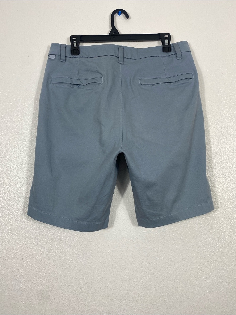 lululemon athletica Steel Blue Flat-Front Men's Shorts Size 33 - Picture 8 of 16
